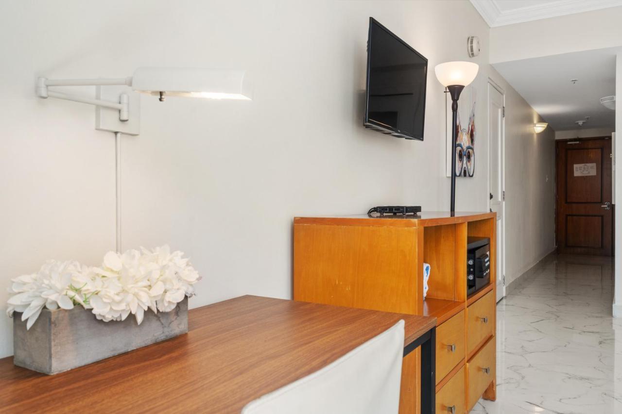 Biarritz Studio - Beautiful Ocean View Studio Διαμέρισμα Σαν Χουάν Εξωτερικό φωτογραφία